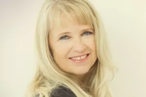 Ur&scaron;ka Lakner