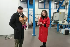 Matija &Scaron;e&scaron;ok podijelio je zaposlenicama Elke ruže i bombonijere za Dan žena 