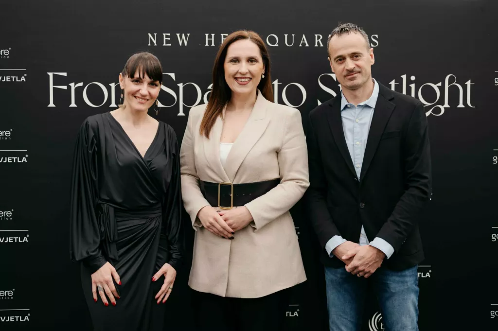 Ana Fresl, Petra &Scaron;krobot, Željko Fresl<br>Gospodari svjetla