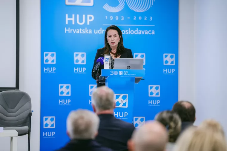 Irena Weber, HUP