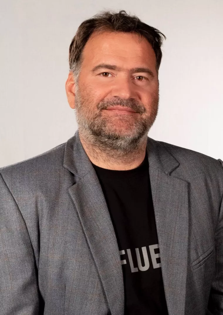 Domagoj Bebić, predstojnik Odsjeka za strate&scaron;ku komunikaciju Fakulteta političkih znanosti u Zagrebu:- Tematski, istraživanja Reuters Digital News Reporta pokazuju kako su 'lifestyle' sadržaji, odnosno 'mek&scaron;i' sadržaji najpopularniji, osobito kod mlađe populacije. Tu spadaju moda, zdravlje i ljepota, putovanja ili 'food&beverage'