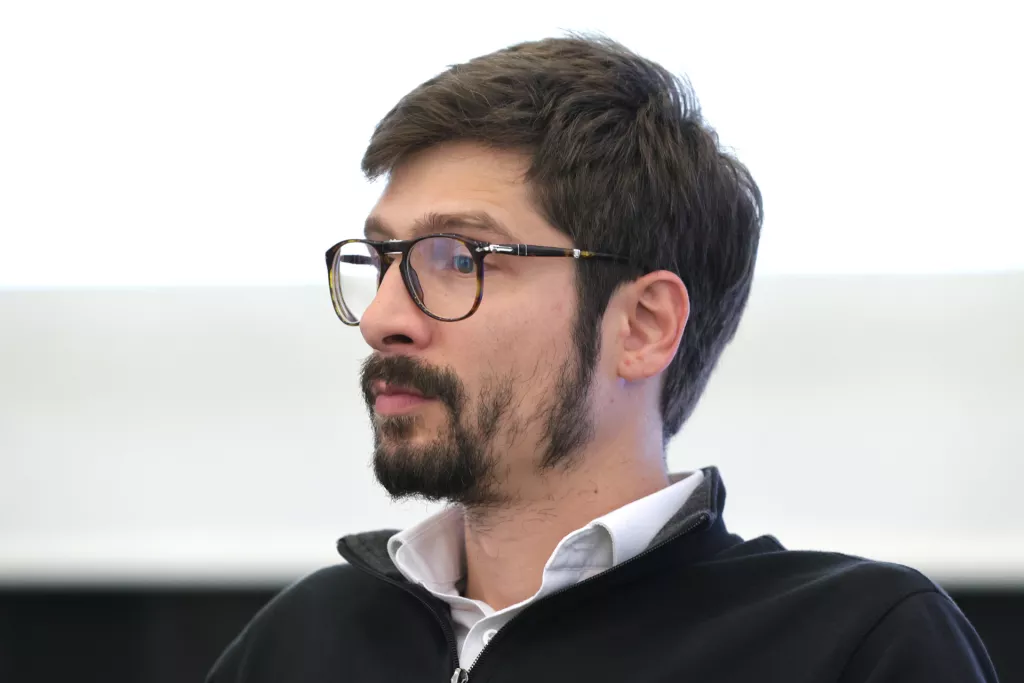 Lider invest Osijek, Panel: Ivan Jelu&scaron;ić