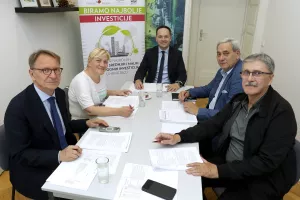 Žiri Lider invest: Bojan Jerbić, Marija Ivanov, Zdenko Lucić, Boris Te&scaron;ki i Miodrag &Scaron;ajatović