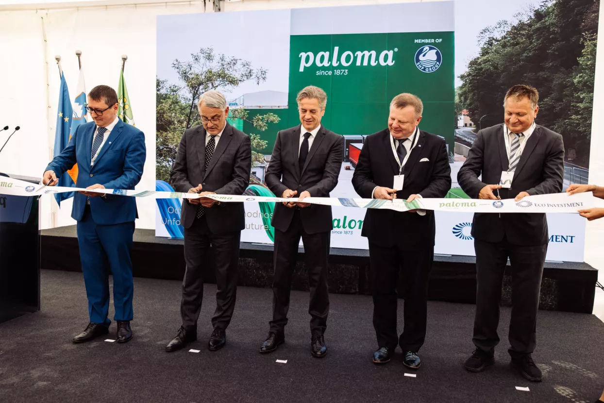 Paloma rezanje vrpce
