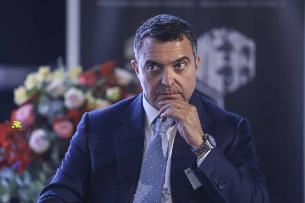 Konferencija Invest in NovskaOkrugli stol 1: Hrvatska na investicijskoj karti: Strategija i prilikeBurak Baykan