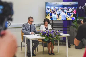 Vedran Bilas i Gordana Kovačević, potpisivanje sporazuma, Inventorium