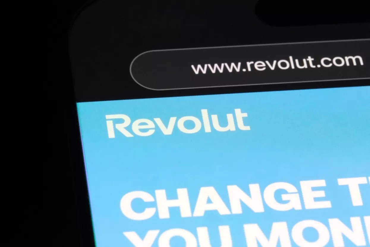 Revolut logo