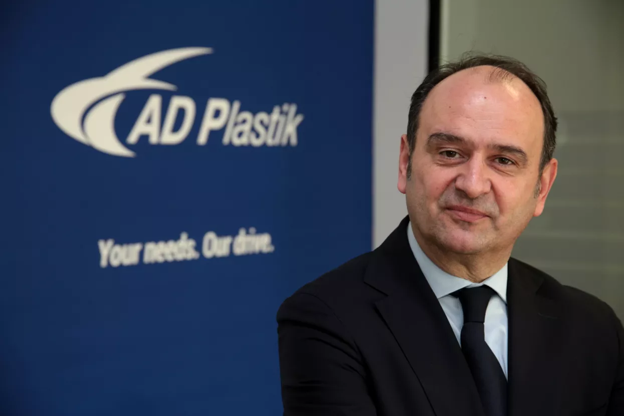 Marinko Do&scaron;en - AD PLASTIK