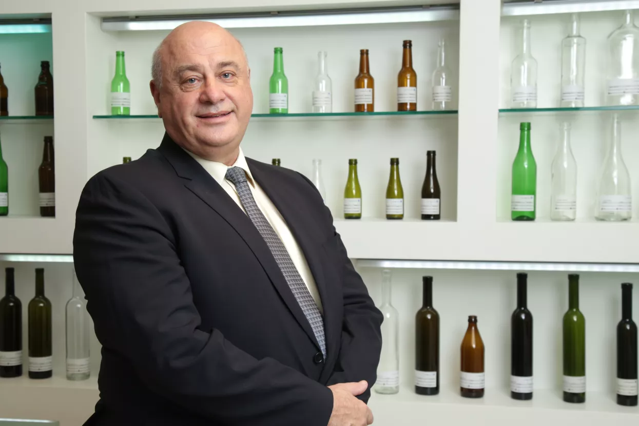 Darko &Scaron;logar, Vetropack Straža