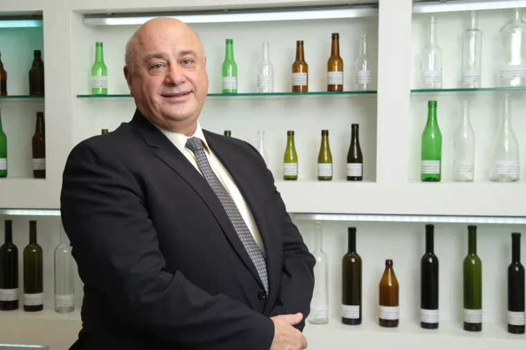 Darko &Scaron;logar, Vetropack Straža