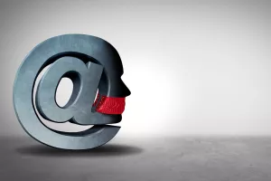cenzura, internet, dru&scaron;tvene mreže