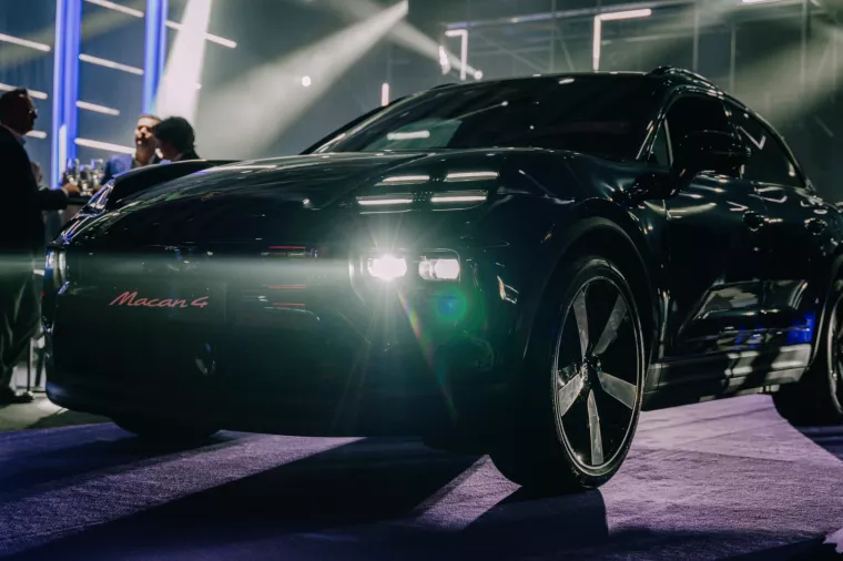 Porsche Macan 2024