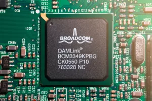 Broadcom, čip, poluvodiči, čipovi