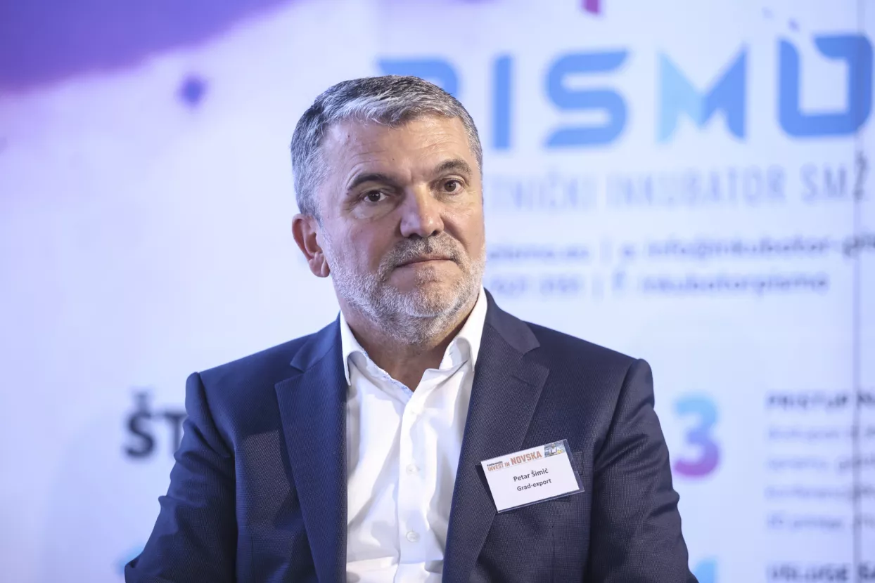 Konferencija Invest in Novska. Okrugli stol 2: "Novska moj novi dom"Petar &Scaron;imić