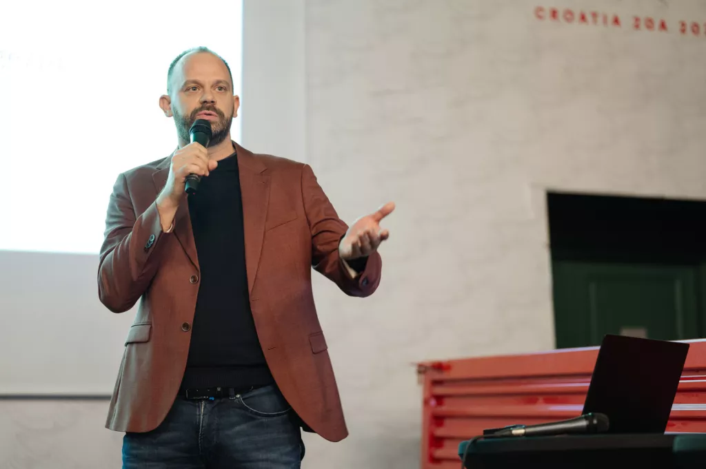 Ivan Be&scaron;lić, Cisex meetup