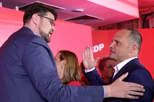 Peđa Grbin i Sini&scaron;a Hajda&scaron; Dončić
