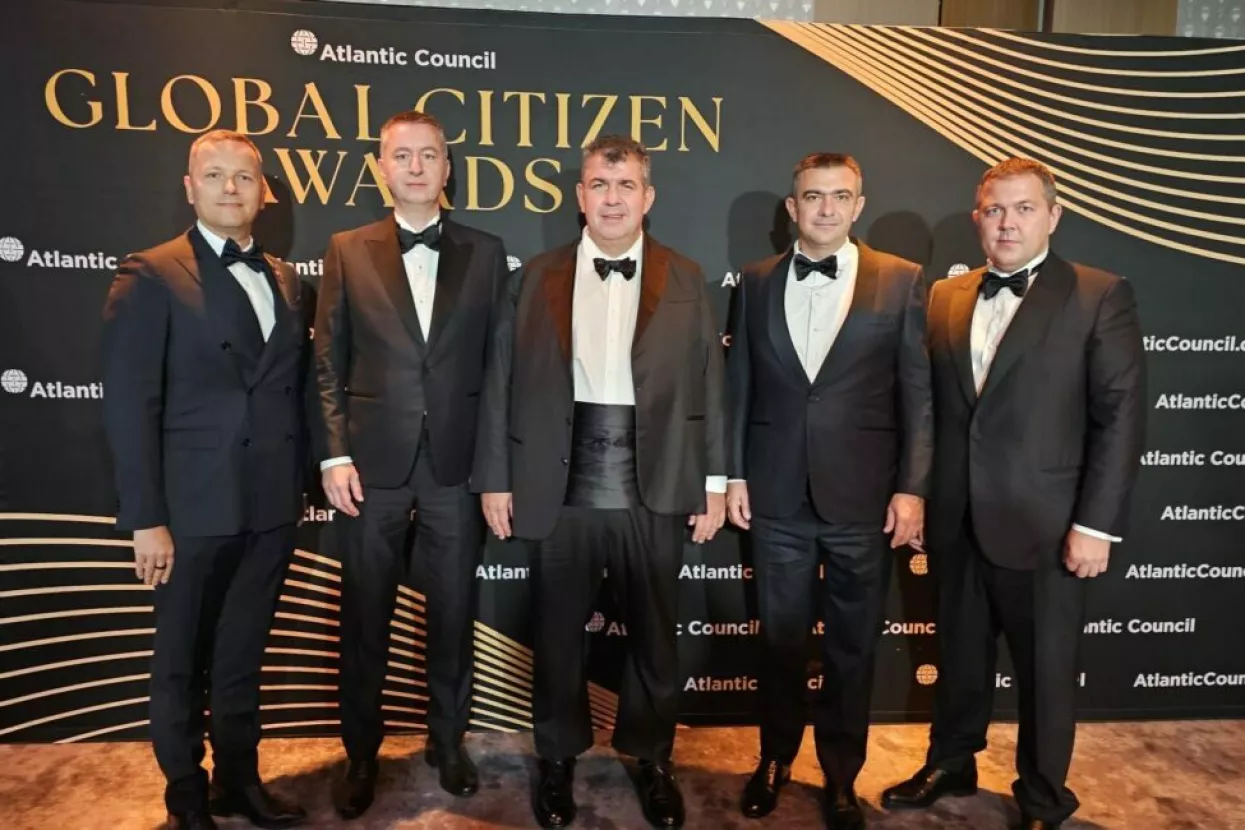 Novu Upravni odbor Fortenove: Borut Petek, Fabris Peru&scaron;ko, Pavao Vujnovac (predsjednik), Josip Jurčević (zamjenik predsjednika) i Damir Spudić; nedostaje Ivica Mudrinić
