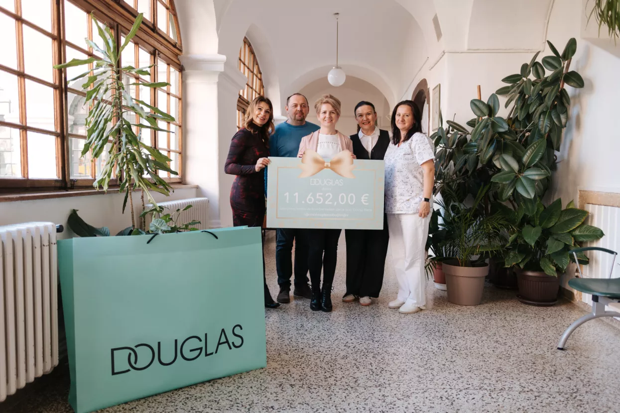 Adrijana Bokan, CEO Adriatic cluster; Tomislav Sarić, voditelj jedinice za kvalitetu; Lidija Fofić, voditeljica nemedicinske službe; Dijana Bičanić, Voditelj prodaje Adriatic cluster; Lucija Katalenić, voditeljica logopedsko-rehabilitacijskog tima