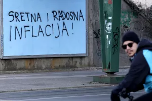 A ubrzo 'čestitke' stižu i u po&scaron;tanske sandučiće...