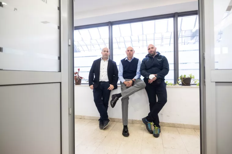 Tvornica željezničkih vozila Gredelj d.o.o.Vladimir Grbec, Peter Dajko, Karlo Ko&scaron;čak