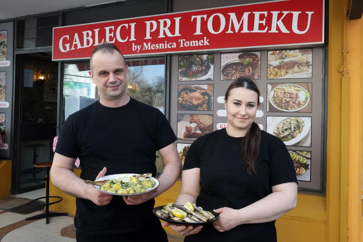 GABLECI PRI TOMEKU, Stefan i Jelica Nikodinoski 