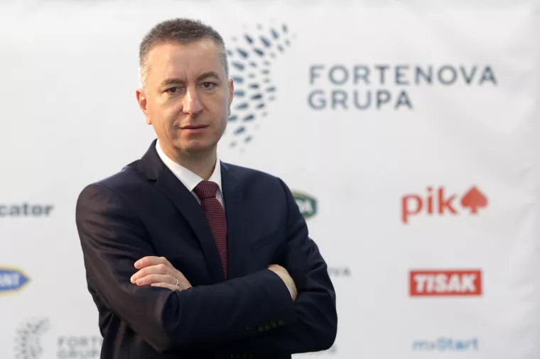 6-retro fortenova - fABRIS pERU&Scaron;KO