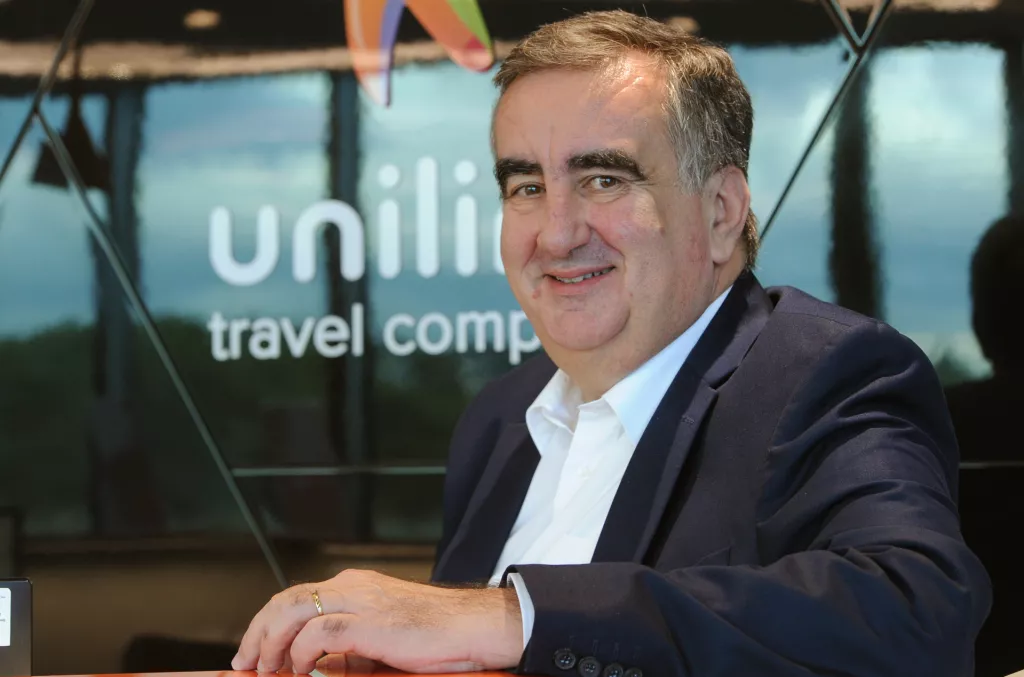 Boris Žgomba, Uniline Grupa