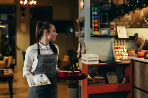 drugi posao, konobar, konobarica, konobarenje, dodatni posao
