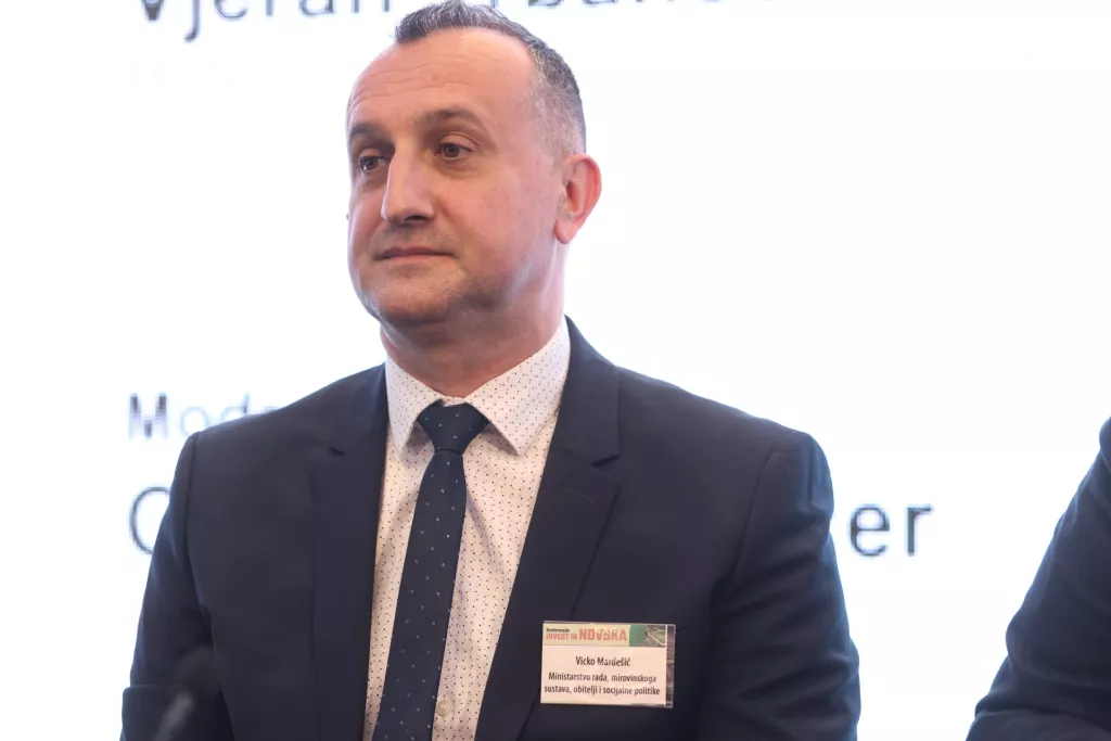 Invest in Novska 2025.1. okrugli stol: Male zajednice, veliki potencijal.Vicko Marde&scaron;ić