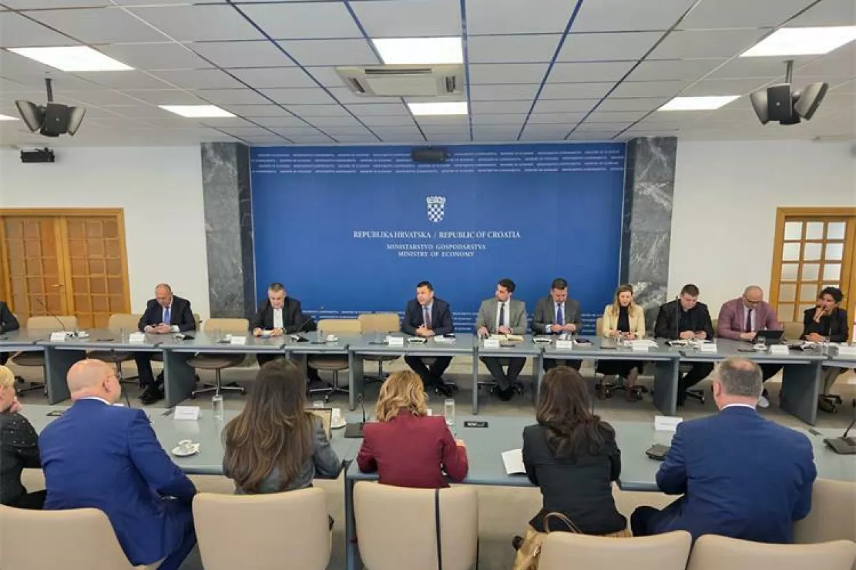 Međuresornome povjerenstvu za praćenje i analizu stanja izvoza u SAD
