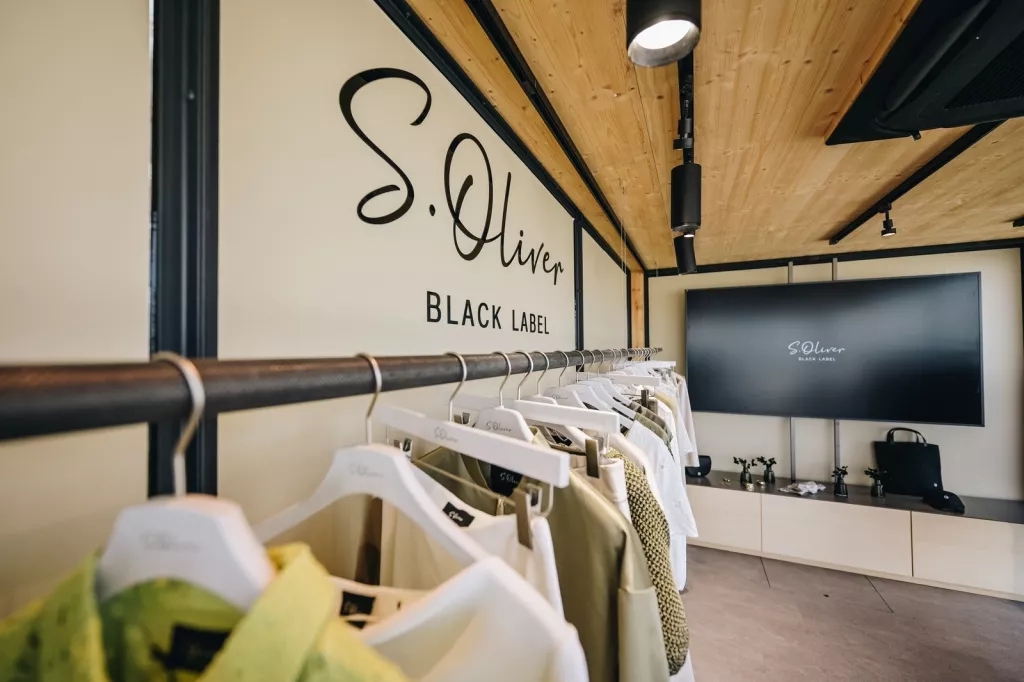 s.Oliver pop-up