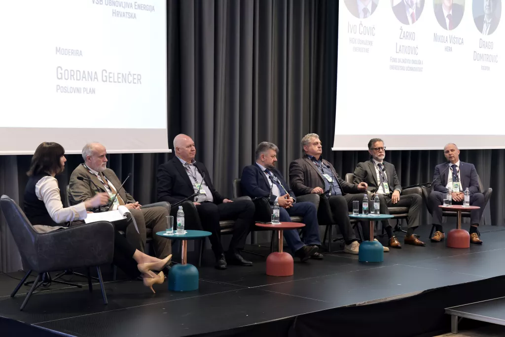 Energetska budućnost Hrvatske 2025. Okrugli stol 2: Gordana Gelenčer, Žarko Latković, Ivo Čović, Drago Domitrović, Ivan &Scaron;imić, Ante Renić i Nikola Vi&scaron;tica
