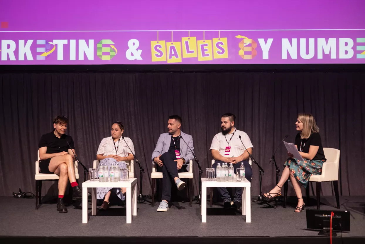Marketing and Sales by Numbers 2025.2. panel: Ekrani svuda oko nas: Nova pravila igre za ogla&scaron;ivačeDavor Bruketa, Ivana Bilić, Dean Udatny, Kristijan Ku&scaron;ić, Sandra Babić