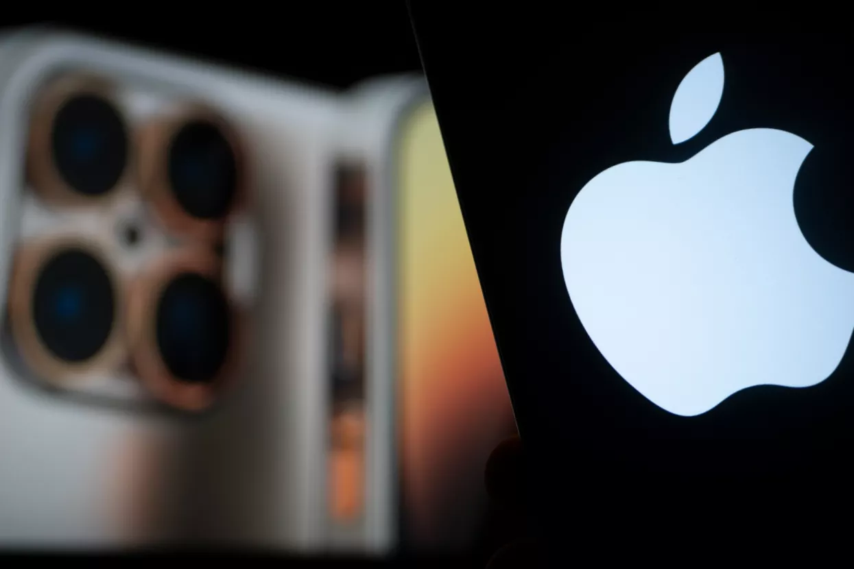 Apple iPhone 16 Pro