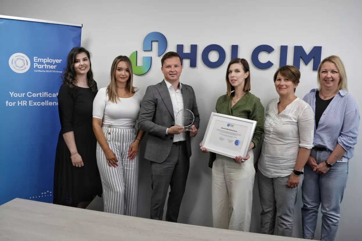 Holcim team