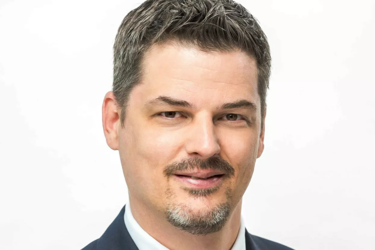 G&aacute;bor Darab