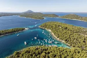 Lo&scaron;injski arhipelag, Mali Lo&scaron;inj