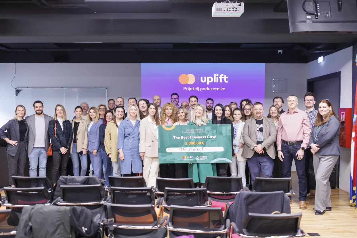 uplift akademija
