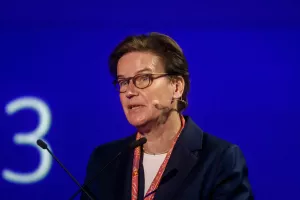 Verena Ross