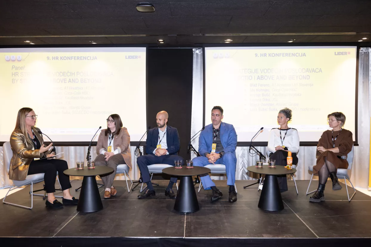 9. HR konferencija5. panel: HR strategija vodećih poslodavacaLara &Scaron;ubić &Scaron;u&scaron;a, Ida Hohnjec, Blaž Ferenc, Hrvoje Bulić, Lorena Dika, Mojca Demiter
