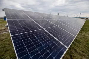 INA, Sunčane elektrane