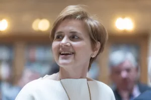 Predavanje Ante Čičin- &Scaron;ain u organizaciji Hrvatske narodne banke (HNB). Sandra &Scaron;valjek.