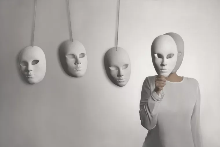iza maske