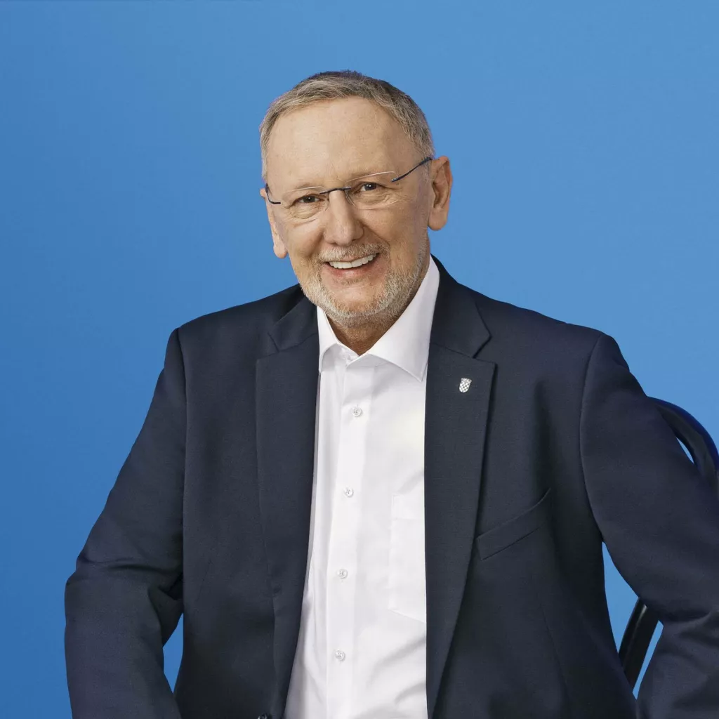 Davor Božinović