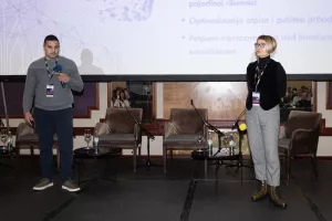Kontroling 2025.- 13. Međunarodna konferencija o kontrolingu.AI rje&scaron;enje za upravljanje dinamičnom ponudom ribe:Dragan Planjanin, Danica Starčević