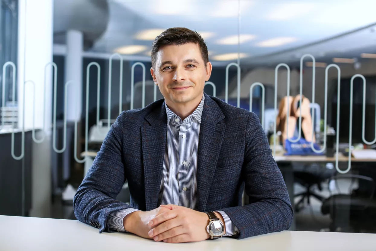 Ale&scaron; &Scaron;kerlak, Advance Capital Partners