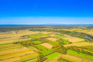 poljoprivredno zemlji&scaron;te, zemlja, poljoprivreda, ravnica, Sisak, polje