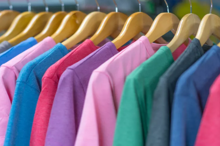 brza moda, modna industrija, odjeća, tekstilna industrija, roba