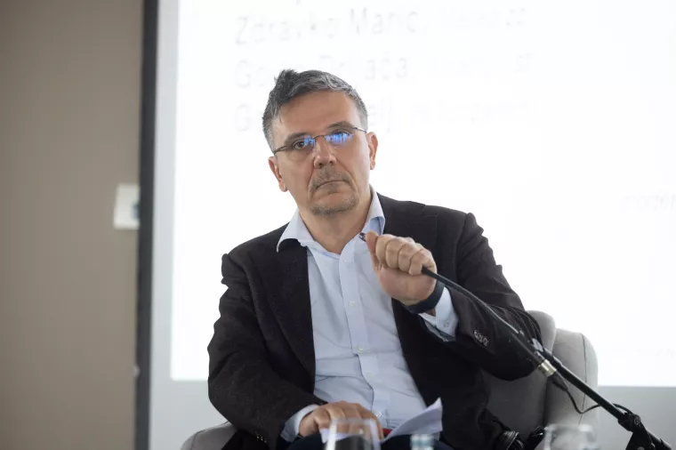 Nagrada "Hrvoje Mateljić"Okrugli stol: "Turizam- spasitelj ili ucjenjivač hrvatskog BDP-a?"Hrvoje Stojić