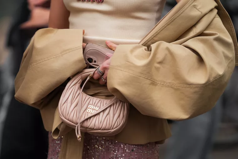 miu miu torba